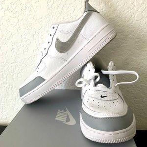 Kids Nike Air Force 1 LV8 2